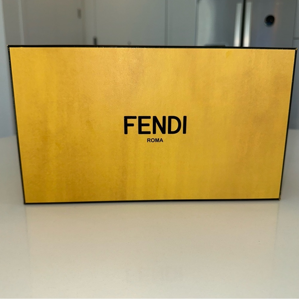 Fendi Slides - Picture 8 of 8